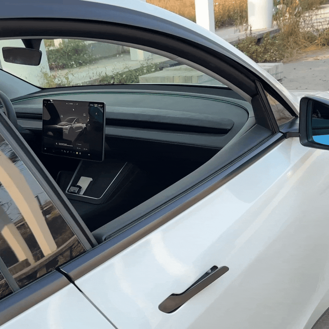 Model Y Juniper Electric Door Handle minimalist design