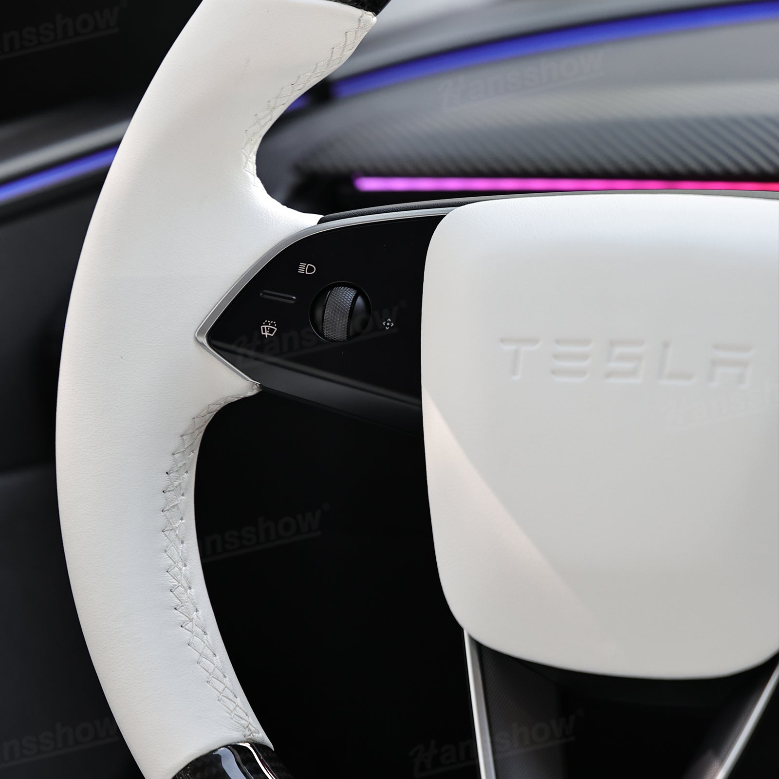 Model Y Juniper Steering Wheel Carbon Fiber Style driving position