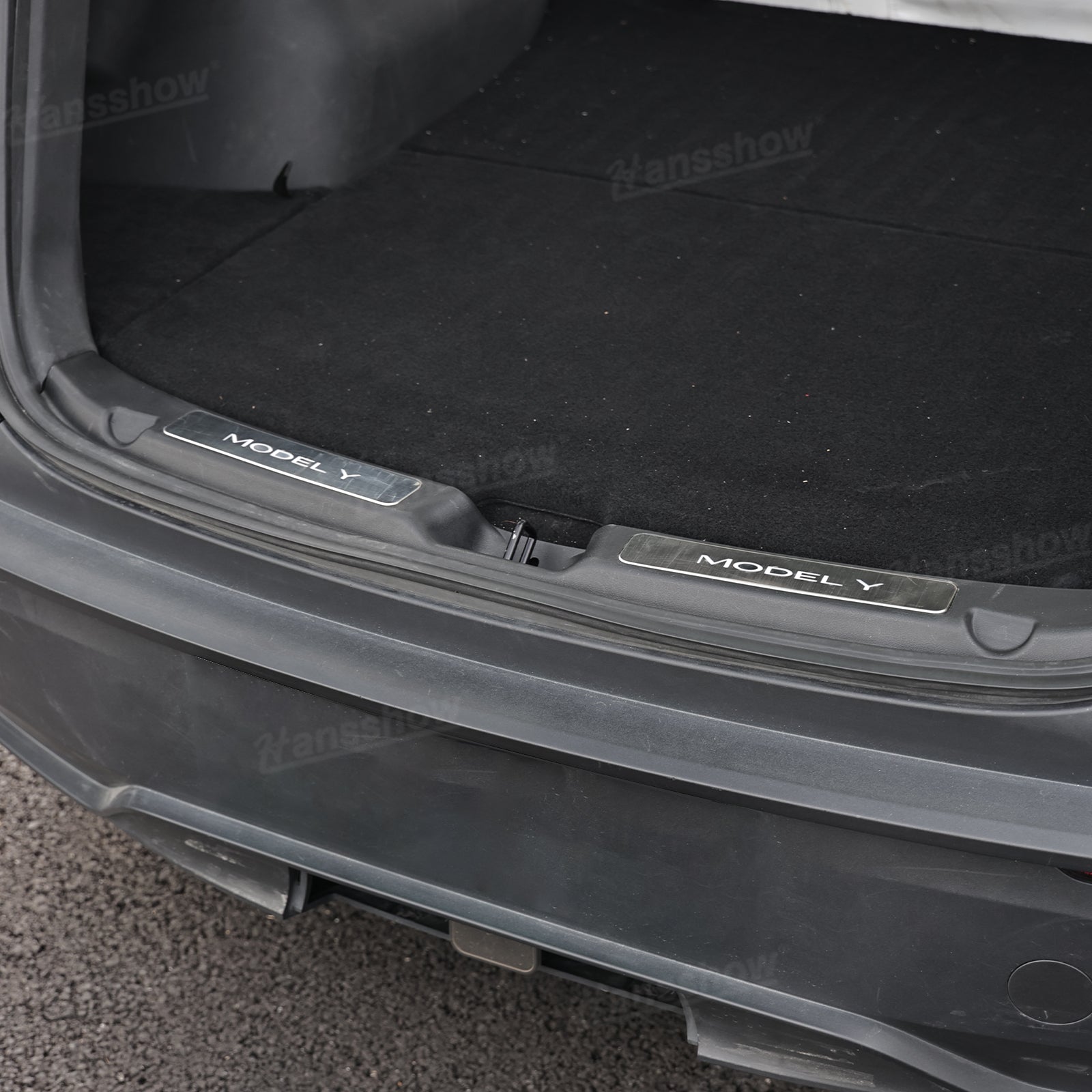 Model Y Juniper Door Sill showcasing elegance