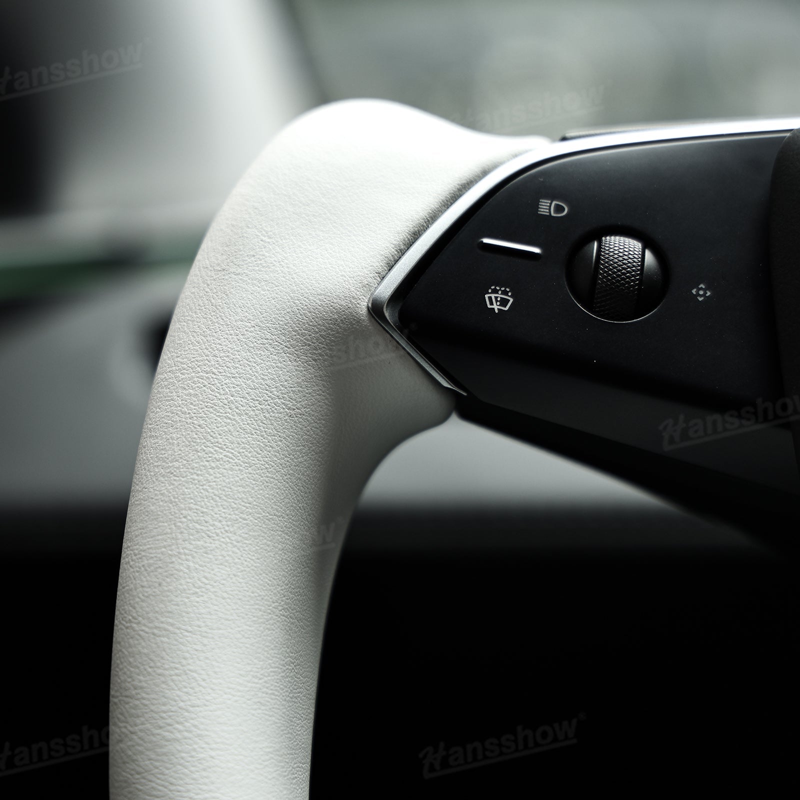 Model Y Yoke Steering Wheel Nappa open-bottom design
