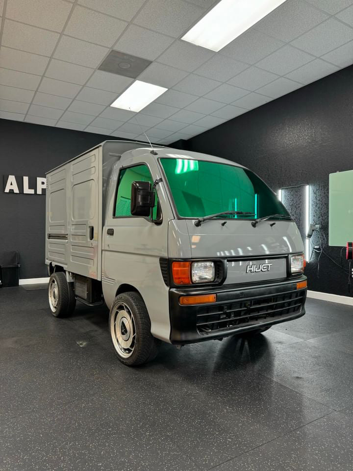 Reflective Window Tint — Peridot Green