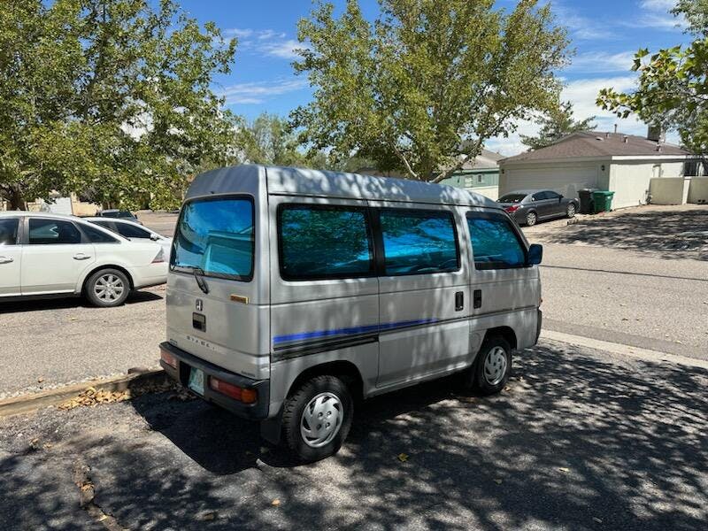Reflective Window Tint — Bellagio Blue