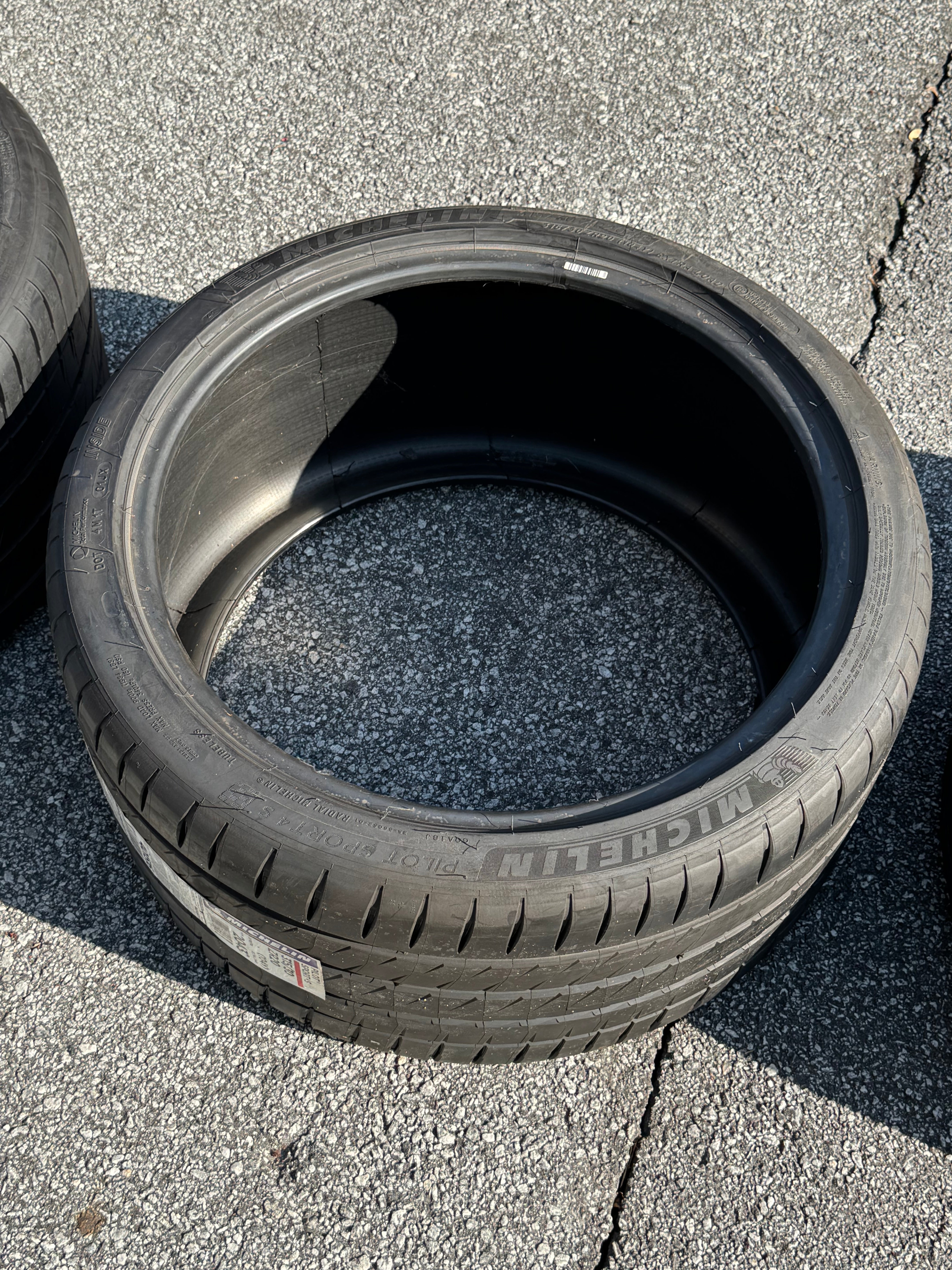 Michelin Pilot Sport Tires for Jeep Trackhawk (315/30/ZR20)