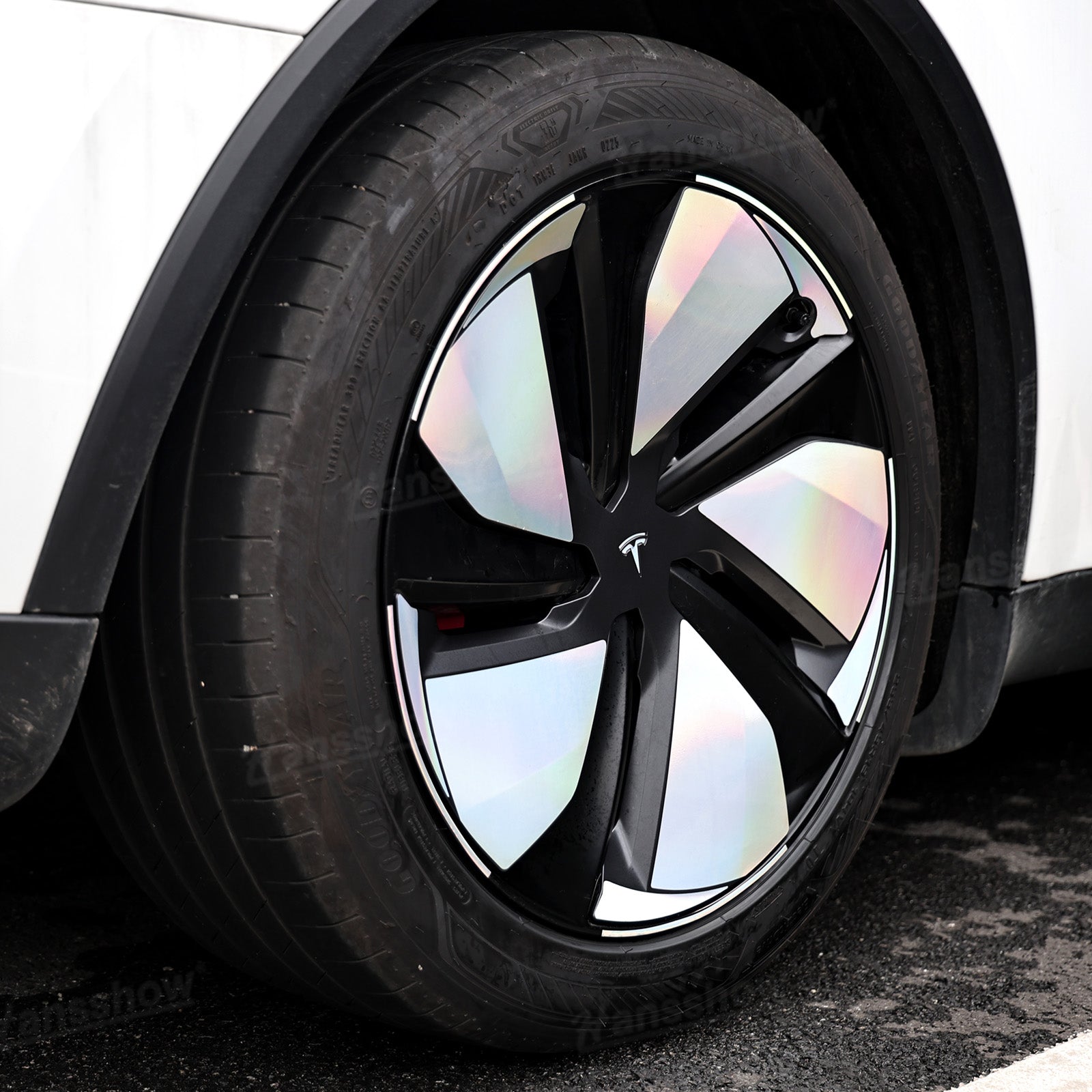 Model Y Juniper 19’’ Crossflow Wheels Vinyl Wraps Custom Wheel Cap Stickers - Color detail