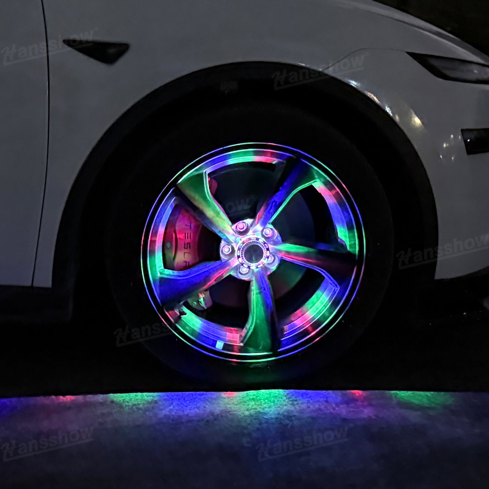 Model Y Juniper Wheel Hub Lights user manual
