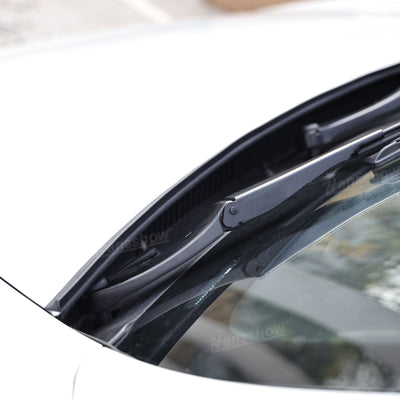 Model Y Juniper Hood Wind Deflector reducing wind noise