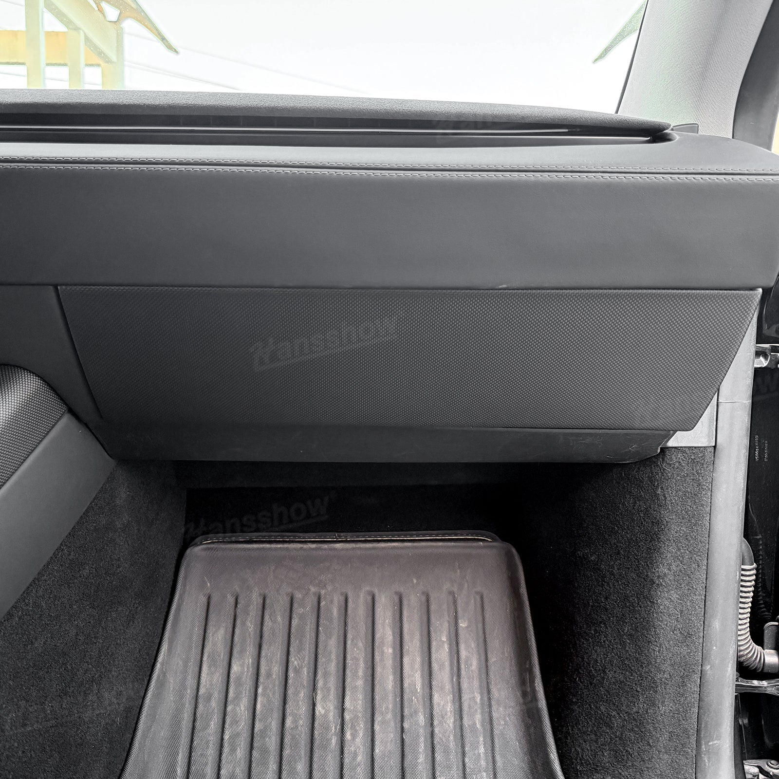 Model Y Juniper Real Carbon Fiber Cover Interior Set complete set overview
