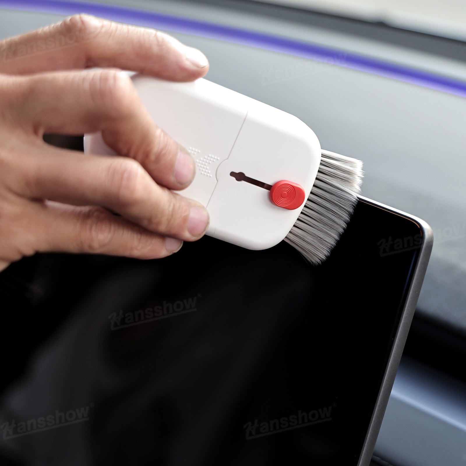 Screen Cleaner for Tesla Center Screen with high-quality materials
