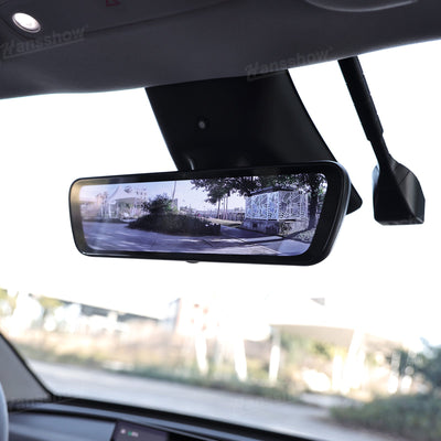 Model Y Juniper Dash Cam displaying live footage