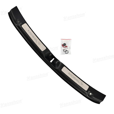Model Y Juniper Door Sill with vehicle background