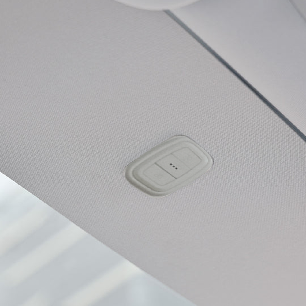 Model Y Juniper Power Sunshade with dashboard view
