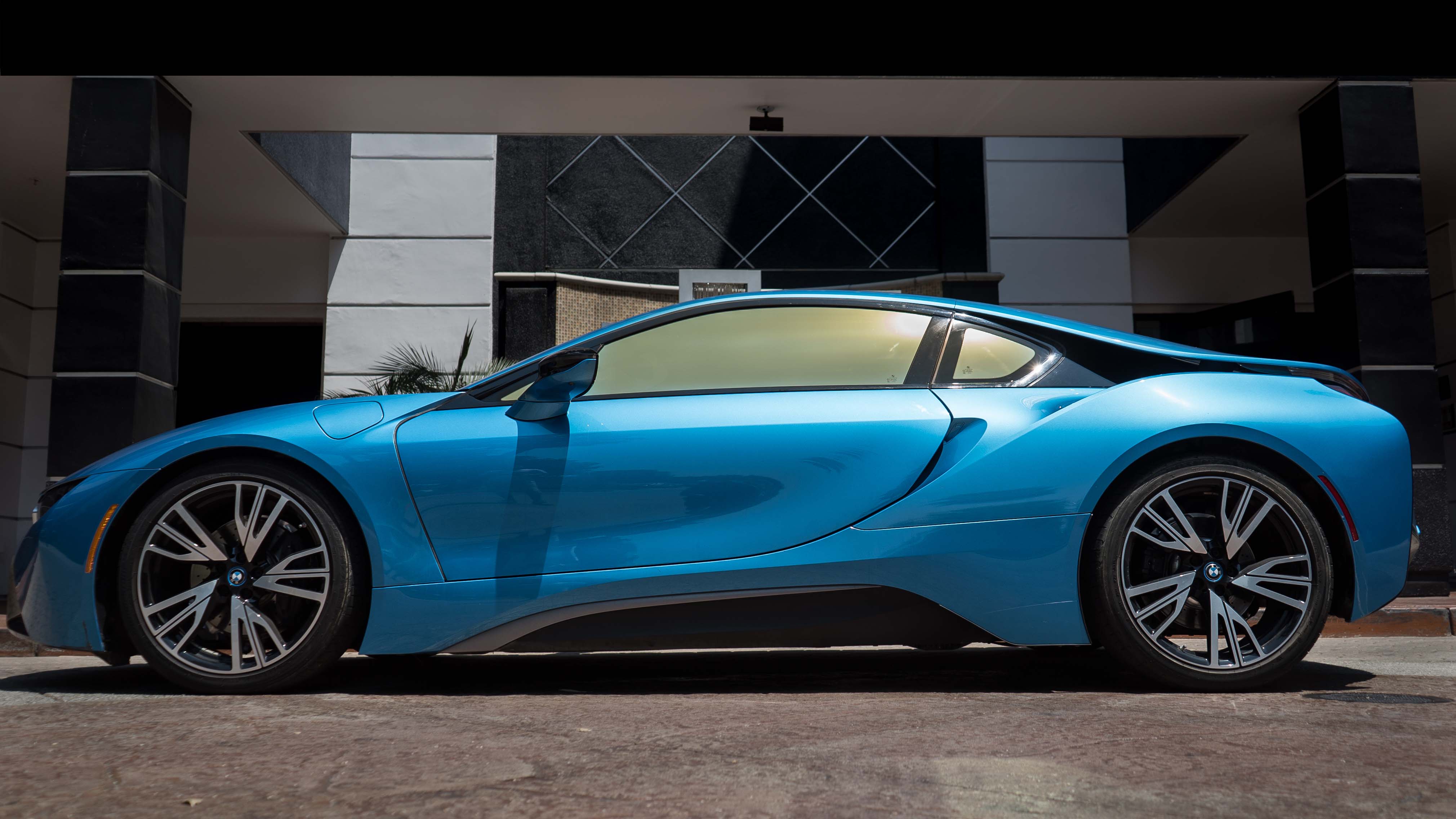 Reflective Window Tint — Phantom Gold
