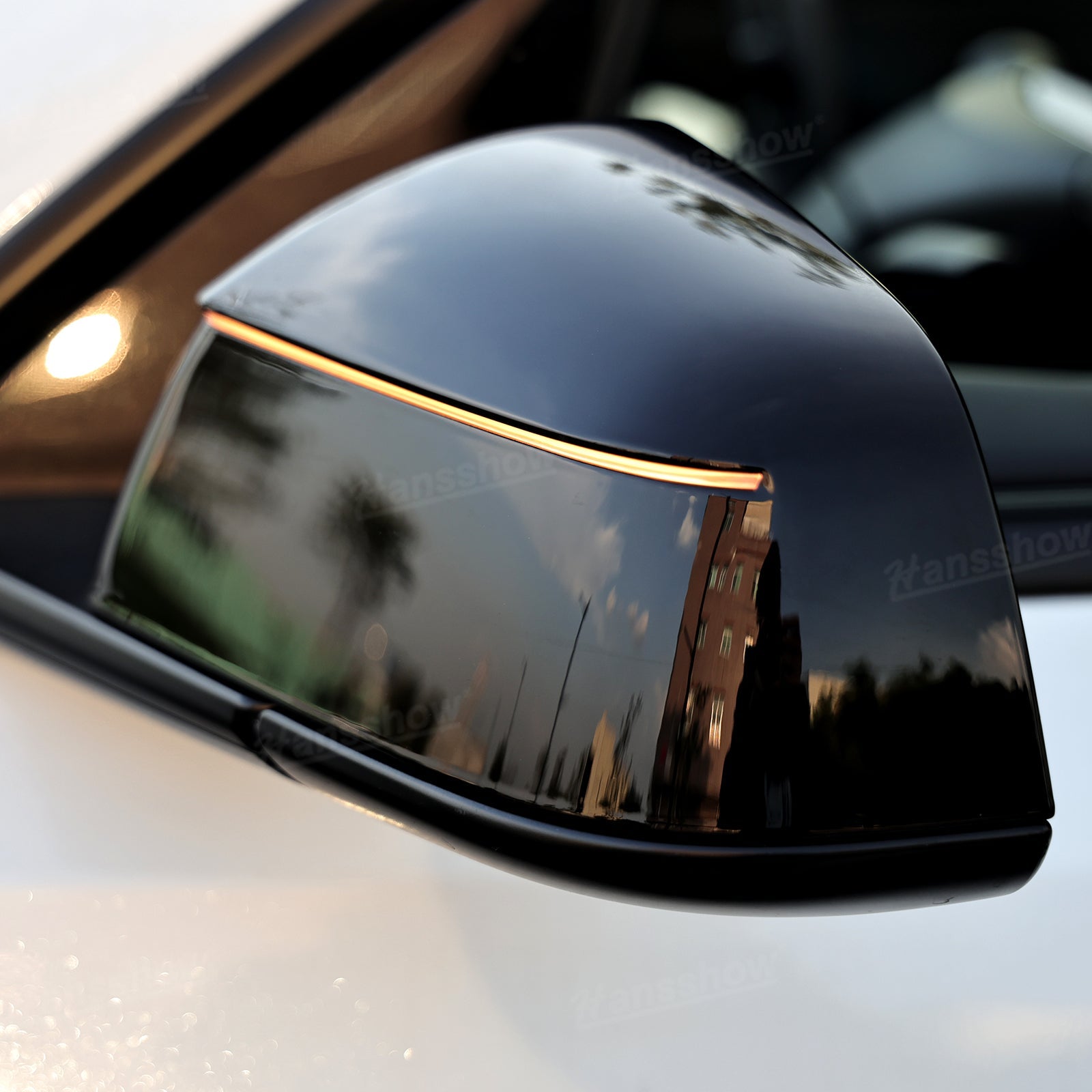 Model Y Juniper Side Mirror LED Turn Signal Lights dynamic flow