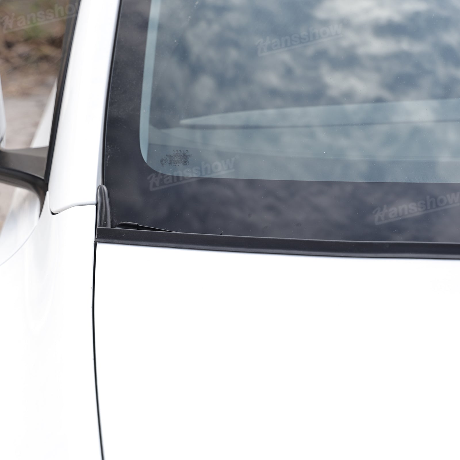 Model Y Juniper Hood Wind Deflector enhancing cabin tranquility