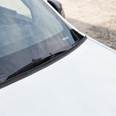 Model Y Juniper Hood Wind Deflector maintaining visibility
