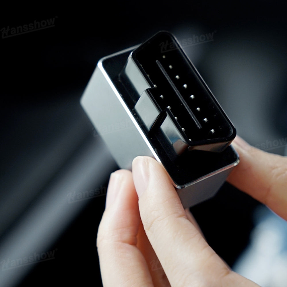 Model Y Juniper USB Hub & OBD Hub Adapter USB ports close-up