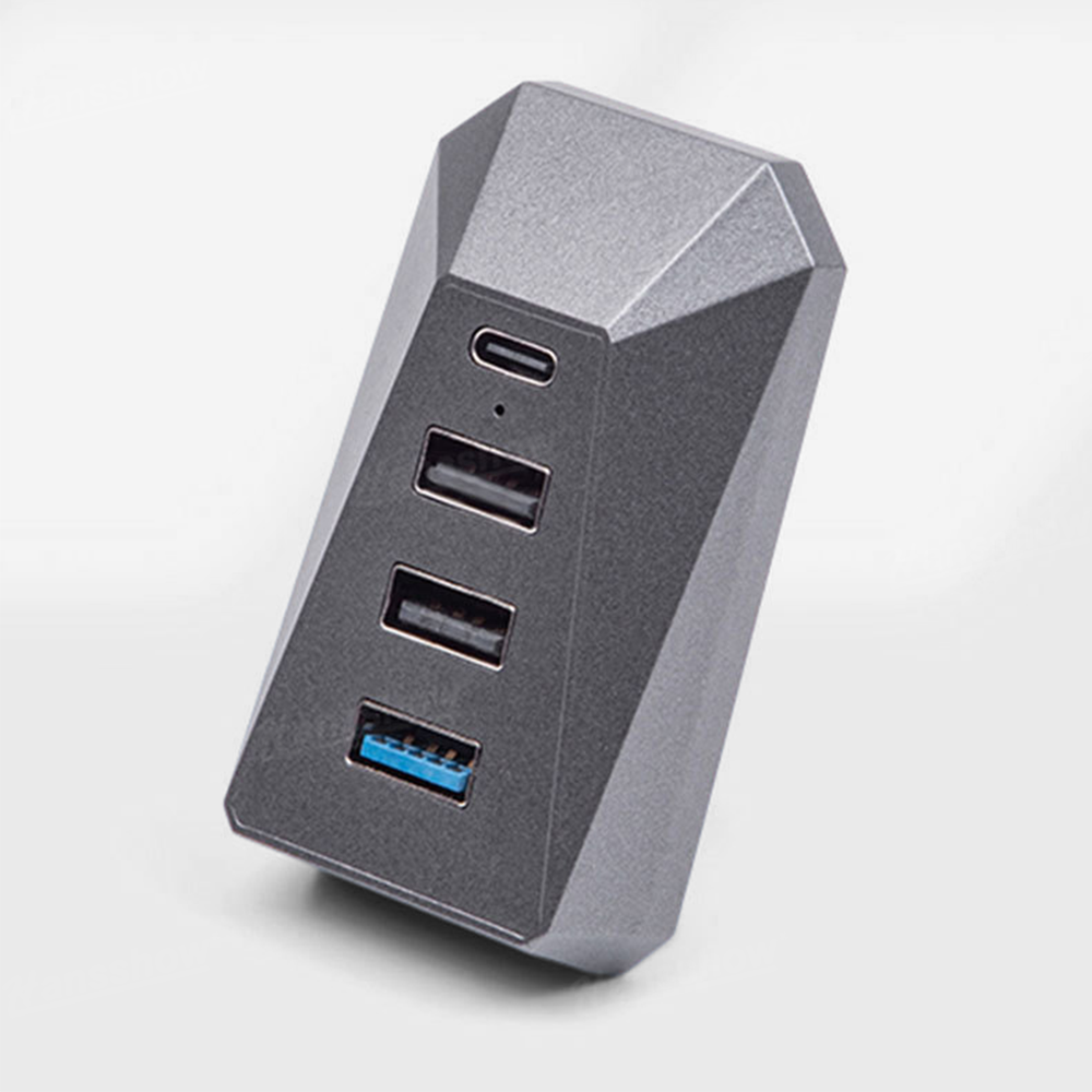 Glove Box USB Hub Model 3 Highland/Model Y Juniper packaging view
