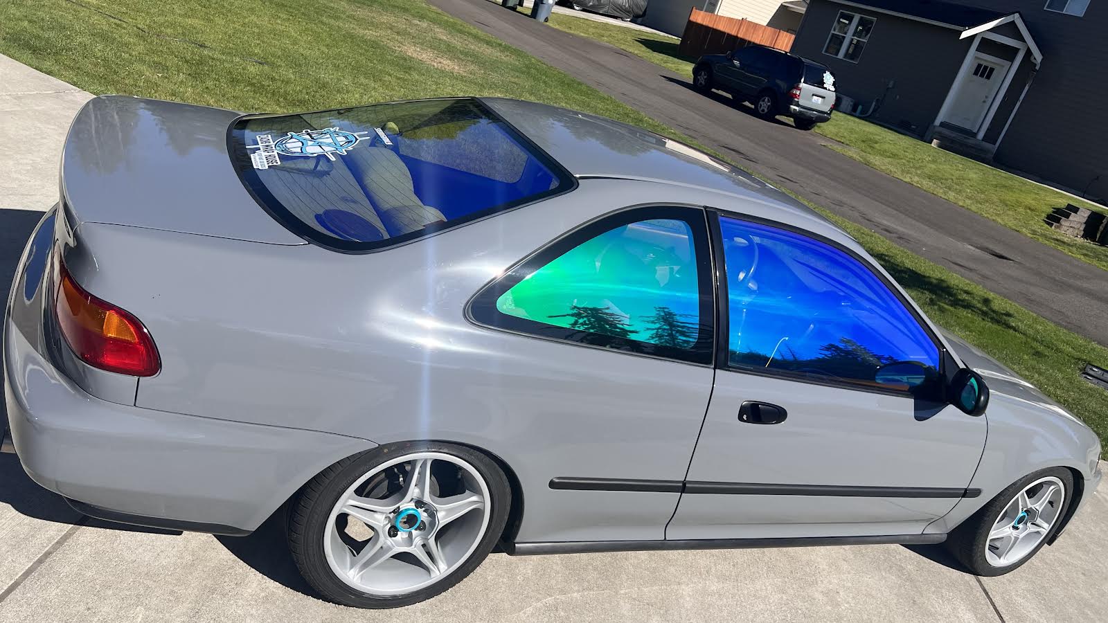 Reflective Window Tint — Opal