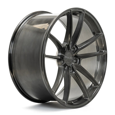 Velgen VF5 Flow-Formed Wheels close-up in 20 inch Gloss Silver
